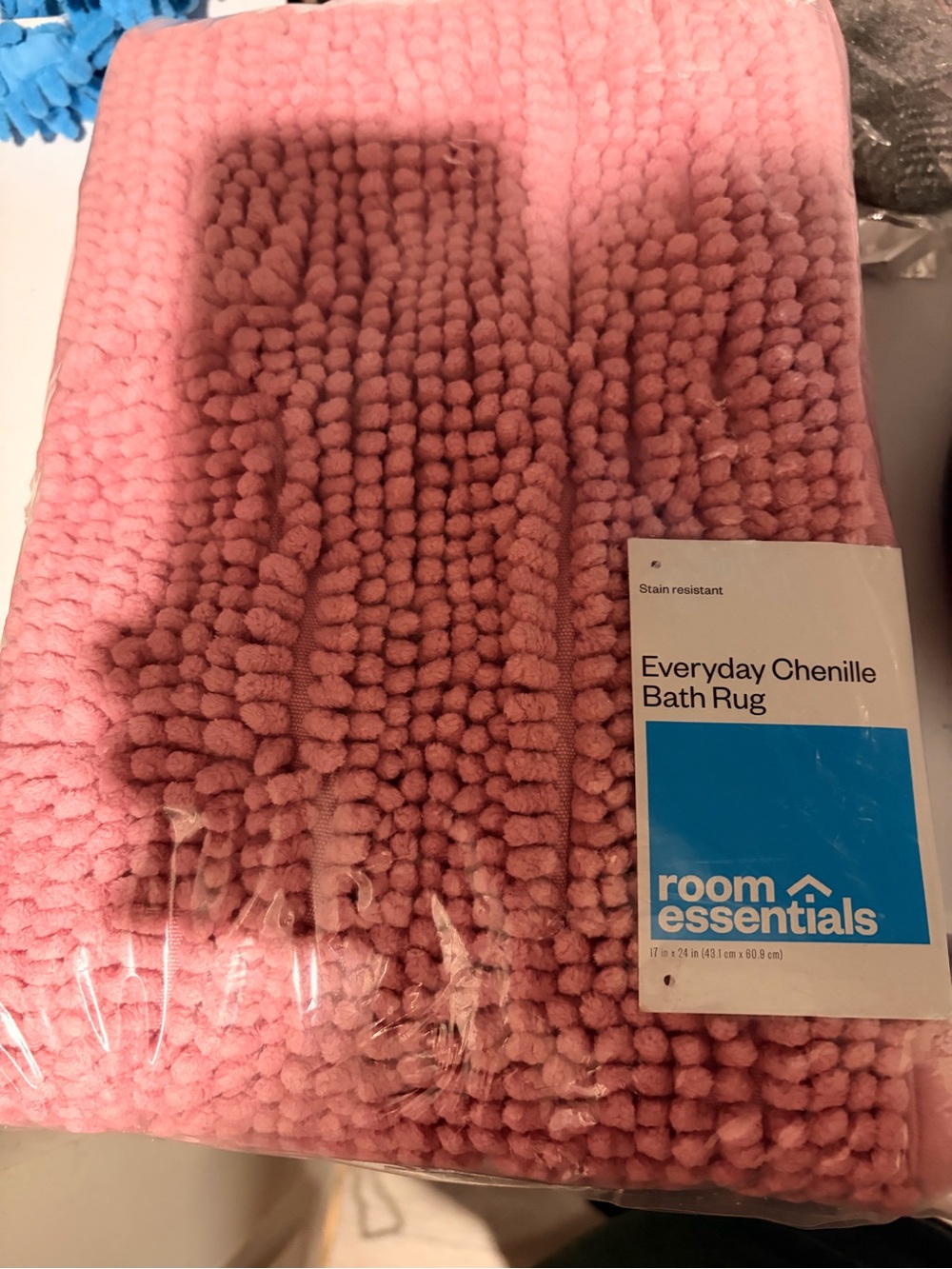 Room Essentials Pink Chenille Bath Rug - Plush Everyday Comfort